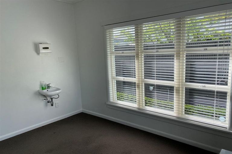 Photo of property in 20 Peachgrove Road, Hamilton East, Hamilton, 3216