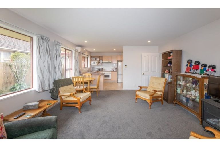 Photo of property in 46 Marriotts Road, North New Brighton, Christchurch, 8083