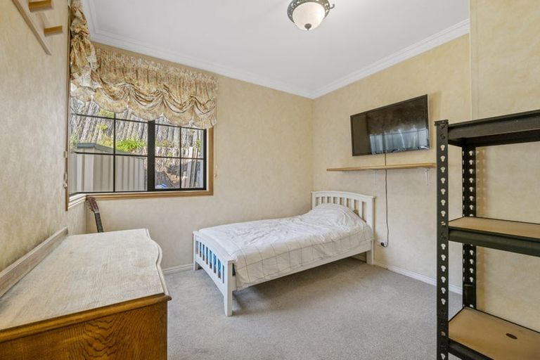 Photo of property in 87 Eliot Street, New Plymouth, 4310