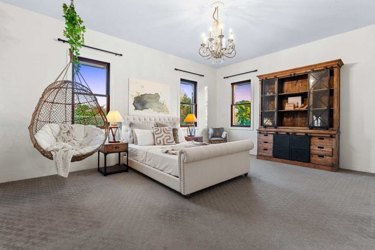 Photo of property in 17 Pararekau Road, Karaka, Papakura, 2580