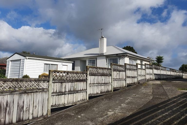 Photo of property in 8a Helvetia Road, Pukekohe, 2120
