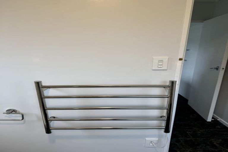 Photo of property in 2/3 Buckley Street, Alicetown, Lower Hutt, 5010