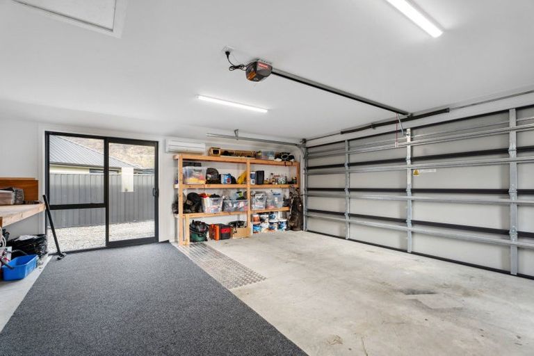 Photo of property in 1 Ashenhurst Way, Lower Shotover, Queenstown, 9304