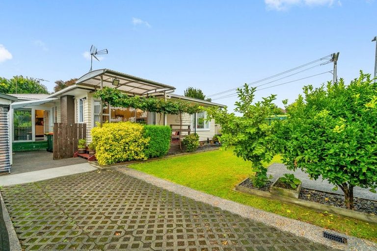 Photo of property in 31 Walters Road, Takanini, 2112