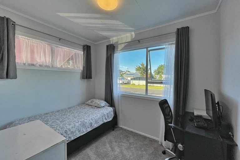Photo of property in 11 White Street, Whitianga, 3510