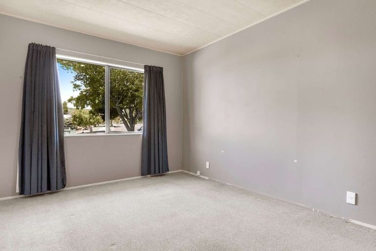 Photo of property in 2 Foley Drive, Springfield, Rotorua, 3015