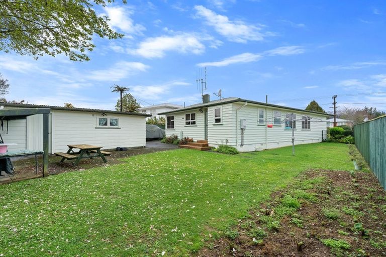 Photo of property in 11 Green Avenue, Levin, 5510