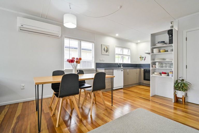 Photo of property in 3 Sefton Street, Havelock North, 4130