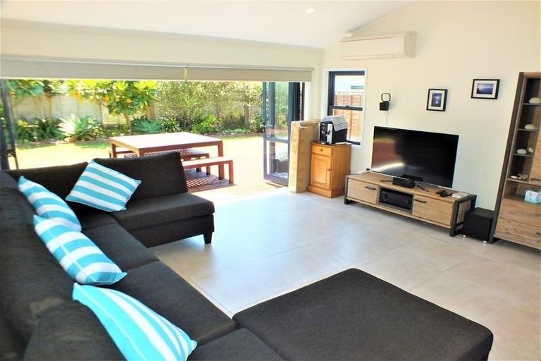 Photo of property in 622 Matarangi Drive, Matarangi, Whitianga, 3592