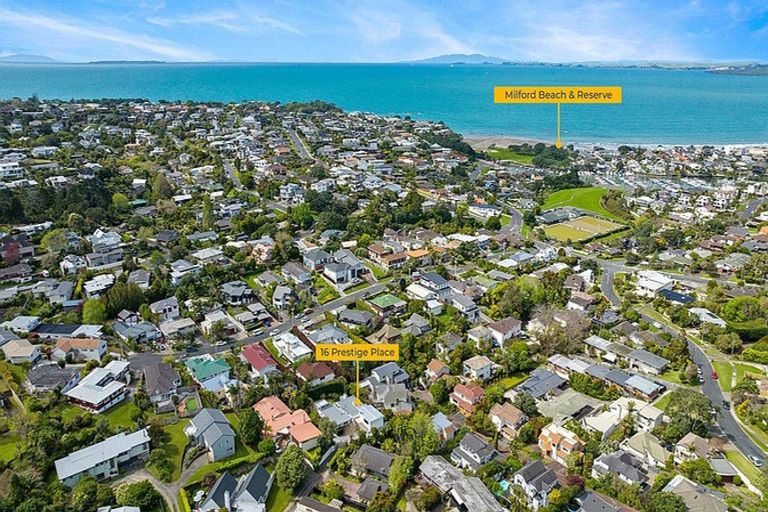 Photo of property in 16 Prestige Place, Castor Bay, Auckland, 0620
