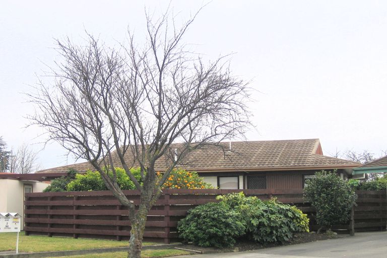 Photo of property in 166 Tait Drive, Greenmeadows, Napier, 4112