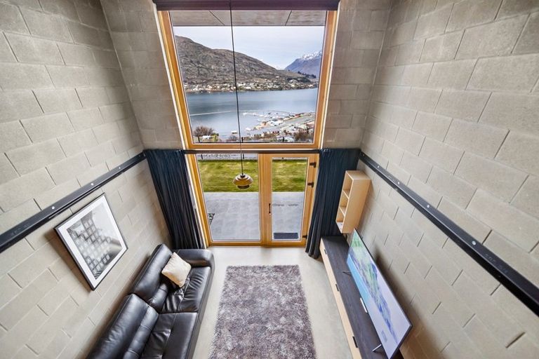 Photo of property in 10/66 Marina Drive, Frankton, Queenstown, 9300