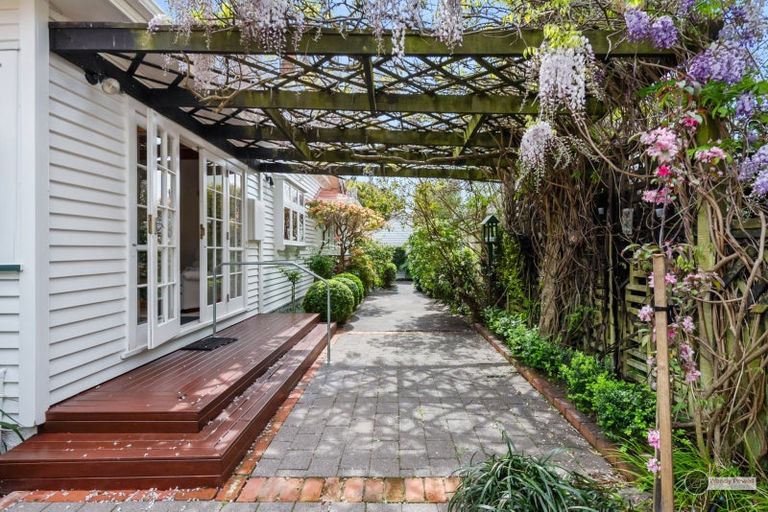 Photo of property in 12 Penrose Street, Woburn, Lower Hutt, 5010