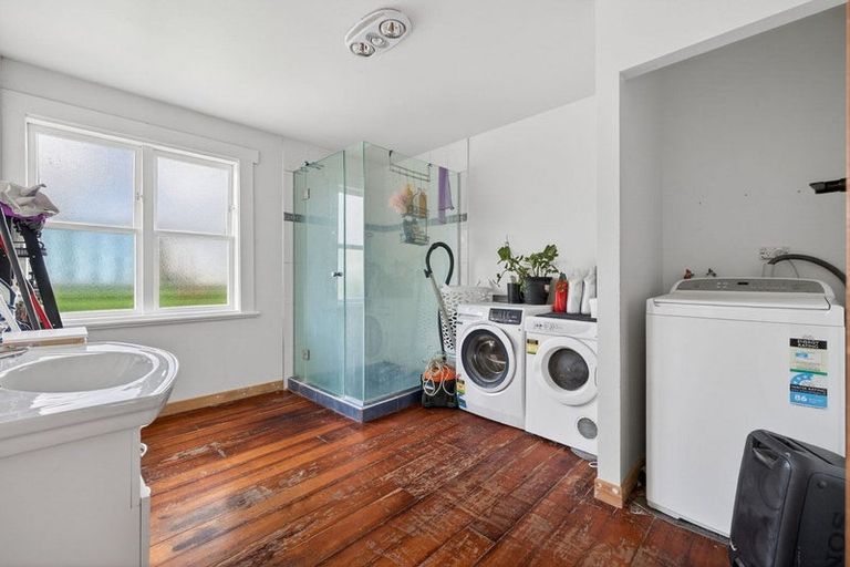 Photo of property in 1a Wellington Street, Feilding, 4702