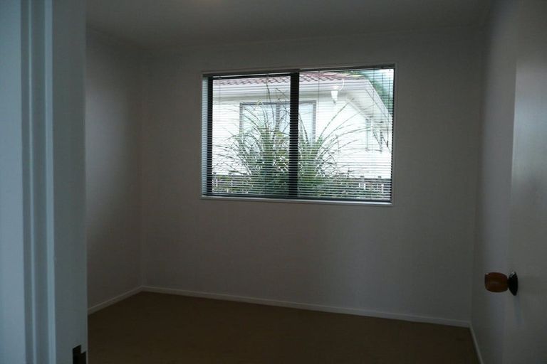 Photo of property in 3/327 Weymouth Road, Weymouth, Auckland, 2103