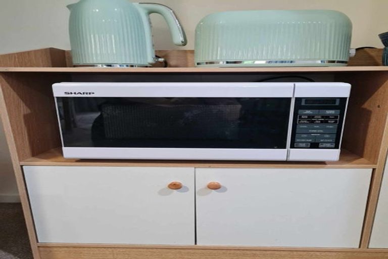 Photo of property in 20 Arataki Road, Havelock North, 4130