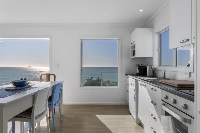 Photo of property in 195 Pukehina Parade, Pukehina, Te Puke, 3189