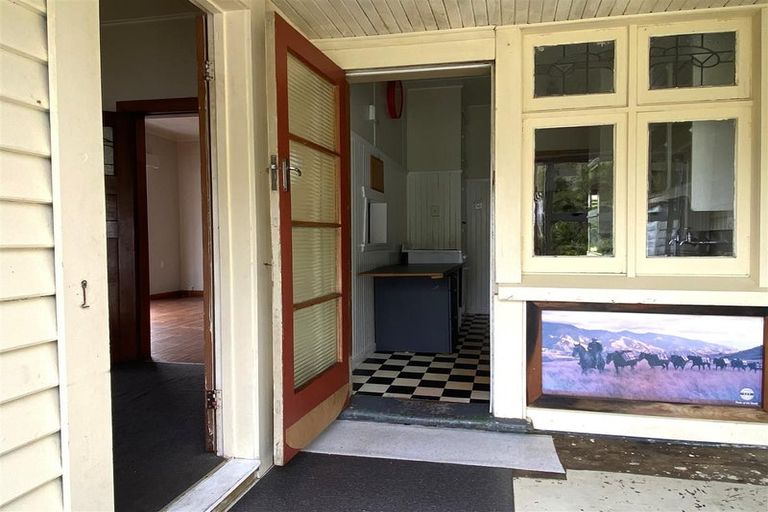 Photo of property in 48 Murray Street, Greymouth, 7805