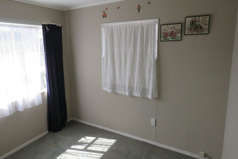 Photo of property in 10 Wembley Place, Richmond Heights, Taupo, 3330