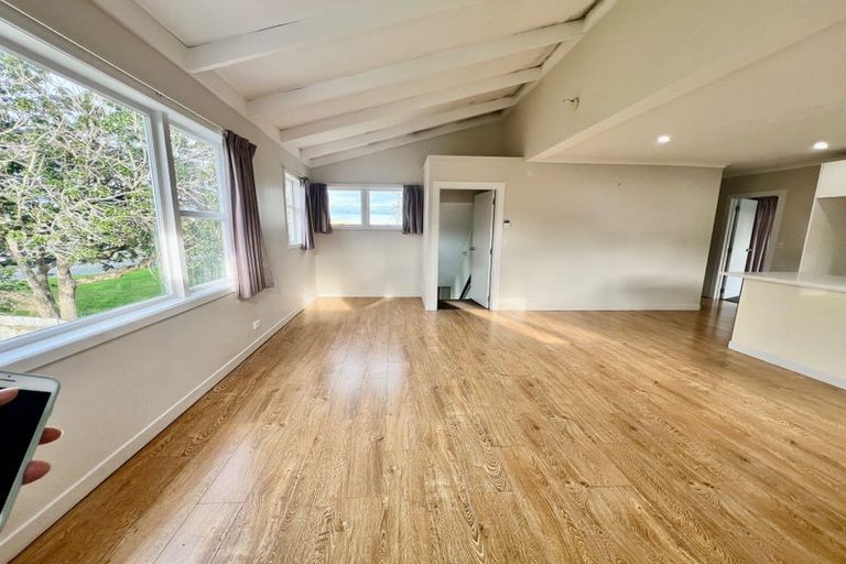 Photo of property in 4 Matai Road, Stanmore Bay, Whangaparaoa, 0932