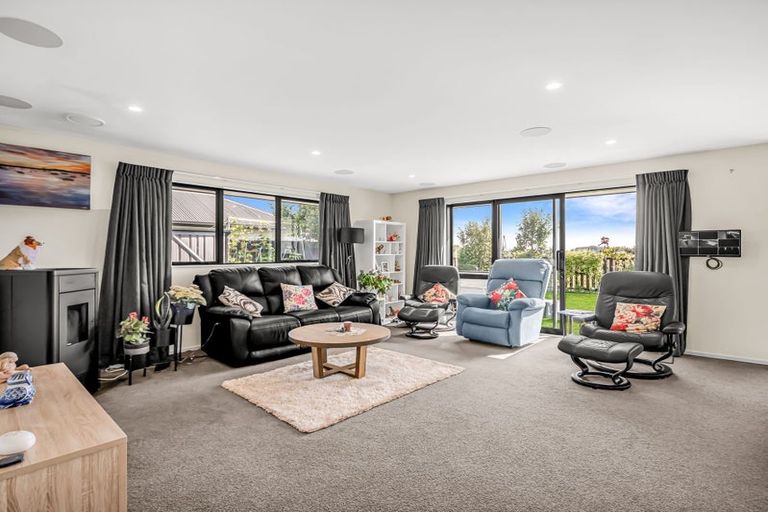 Photo of property in 6 Clegg Street, Woodend, 7610