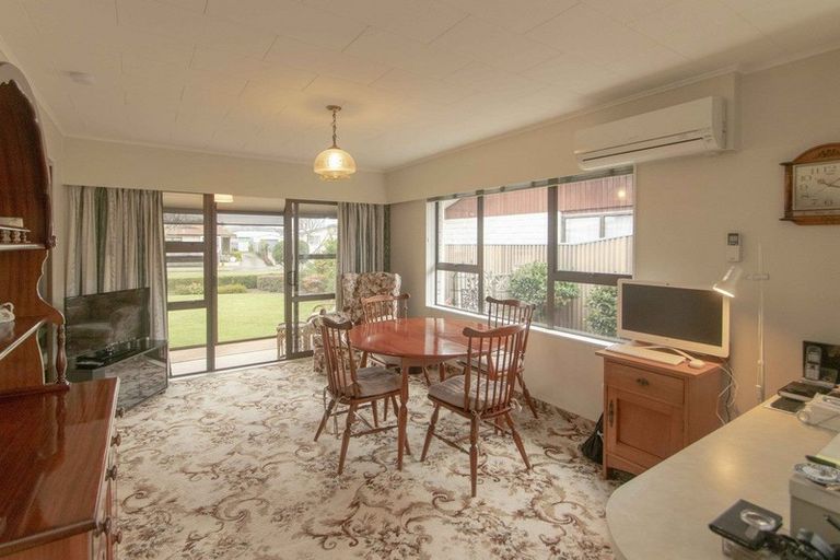 Photo of property in 151 Tait Drive, Greenmeadows, Napier, 4112