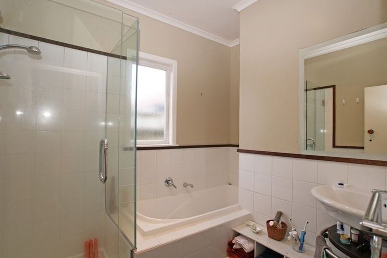 Photo of property in 68 Galloway Street, Hamilton East, Hamilton, 3216