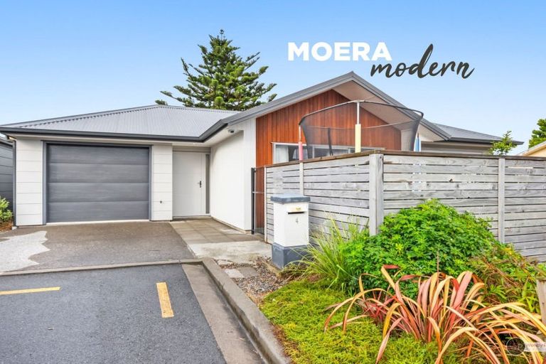 Photo of property in 4 Okoutu Lane, Moera, Lower Hutt, 5010