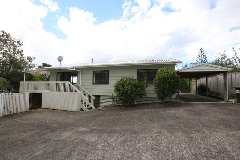 Photo of property in 2/104 Verran Road, Birkdale, Auckland, 0626
