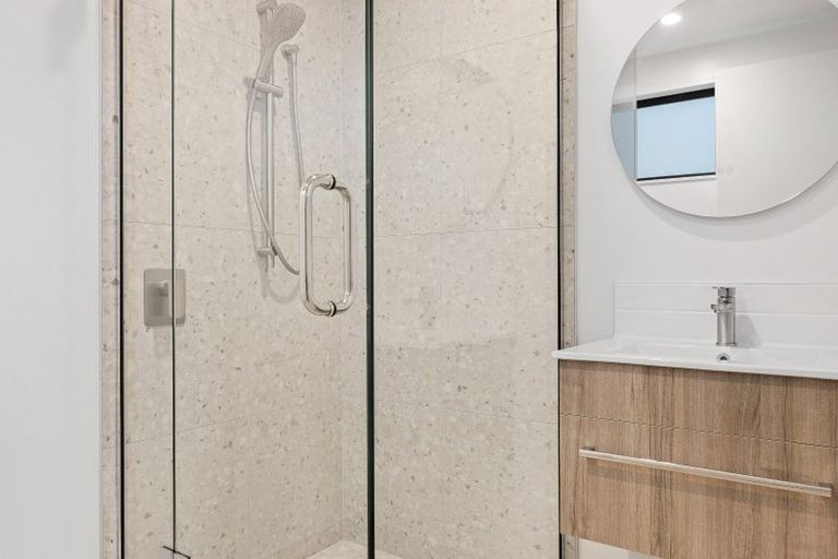 Photo of property in 198 Main North Road, Redwood, Christchurch, 8051