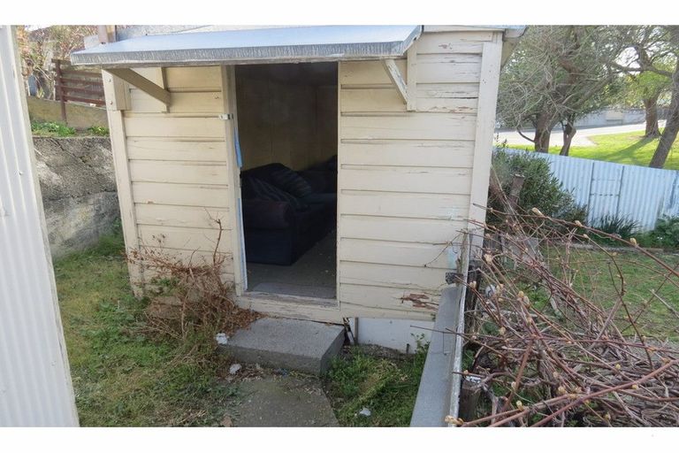 Photo of property in 6 Sutter Street, Seaview, Timaru, 7910