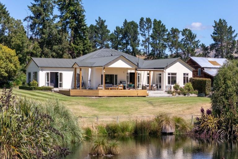 Photo of property in 83 Gilmour Road, Roxburgh East, Roxburgh, 9571