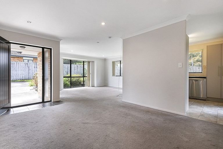 Photo of property in 45e Brandon Road, Glen Eden, Auckland, 0602