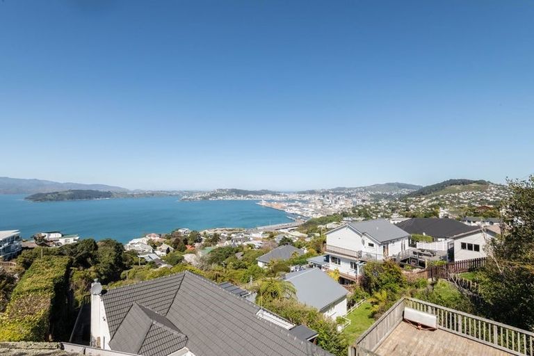 Photo of property in 103a Jubilee Road, Khandallah, Wellington, 6035