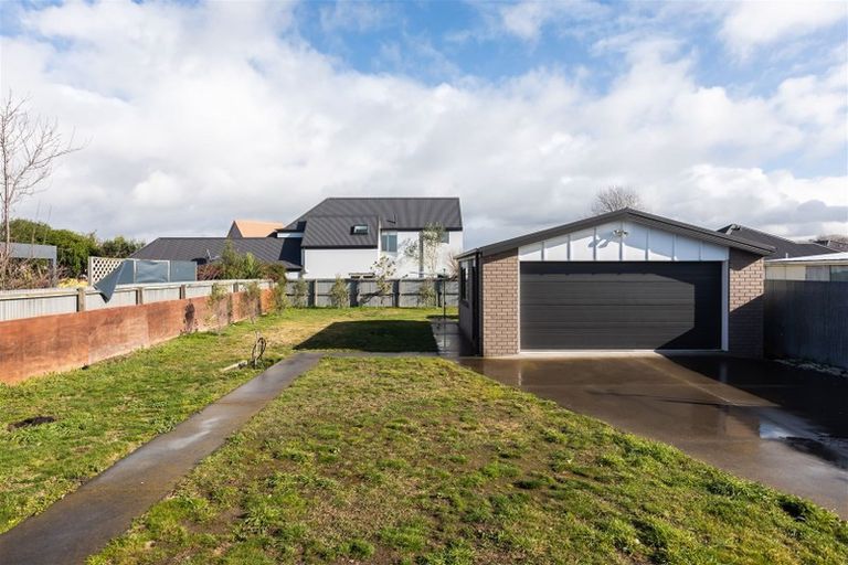 Photo of property in 85 Wattle Drive, New Brighton, Christchurch, 8083