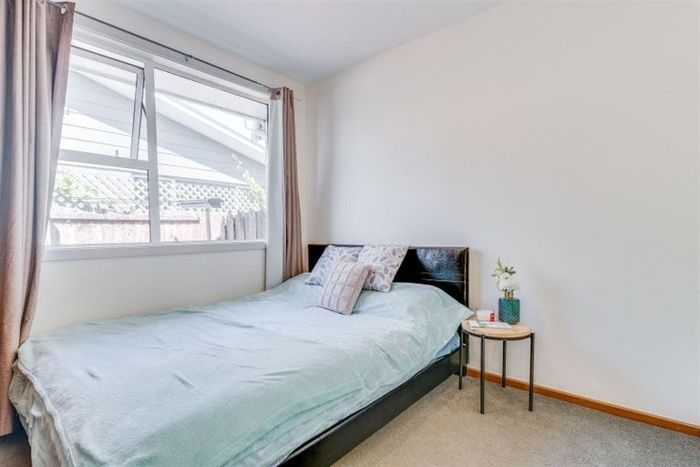Photo of property in 2/31 Hartford Street, Burnside, Christchurch, 8053
