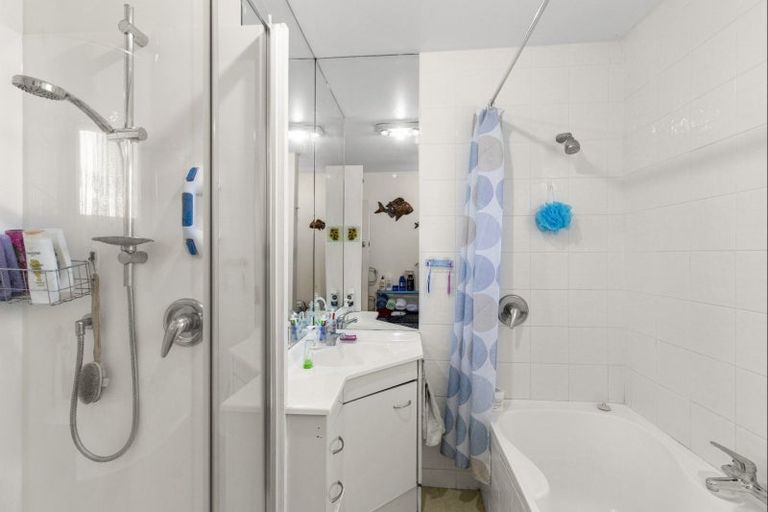 Photo of property in 101 Clawton Street, Westown, New Plymouth, 4310