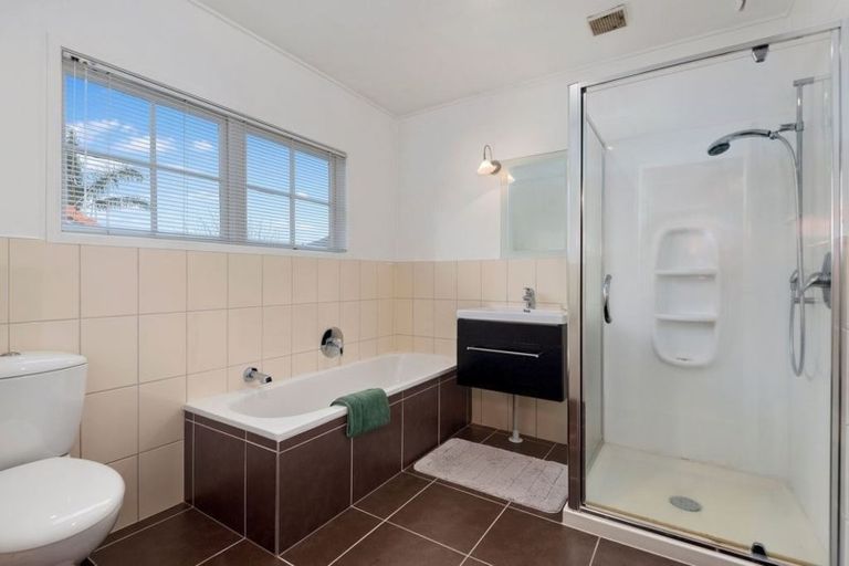 Photo of property in 3 Crete Avenue, Milford, Auckland, 0620