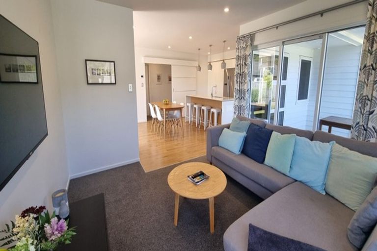 Photo of property in 7 Leadline Place, Whitby, Porirua, 5024