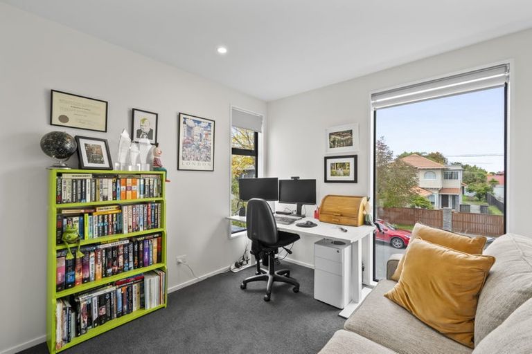 Photo of property in 1/10 Bishop Street, St Albans, Christchurch, 8014