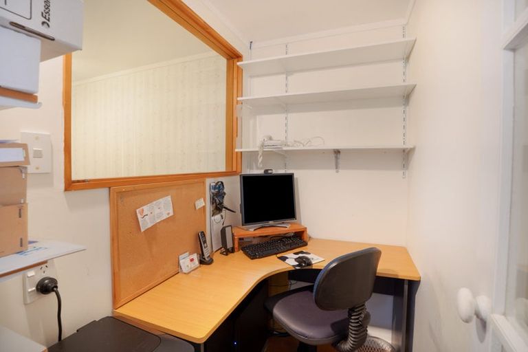 Photo of property in 4 Tralee Place, Johnsonville, Wellington, 6037