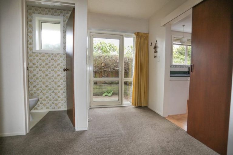 Photo of property in 2/65 Whitby Street, Burnside, Christchurch, 8053