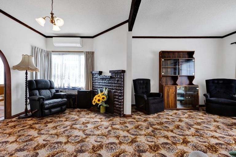 Photo of property in 12 Wicksteed Street, Vogeltown, New Plymouth, 4310