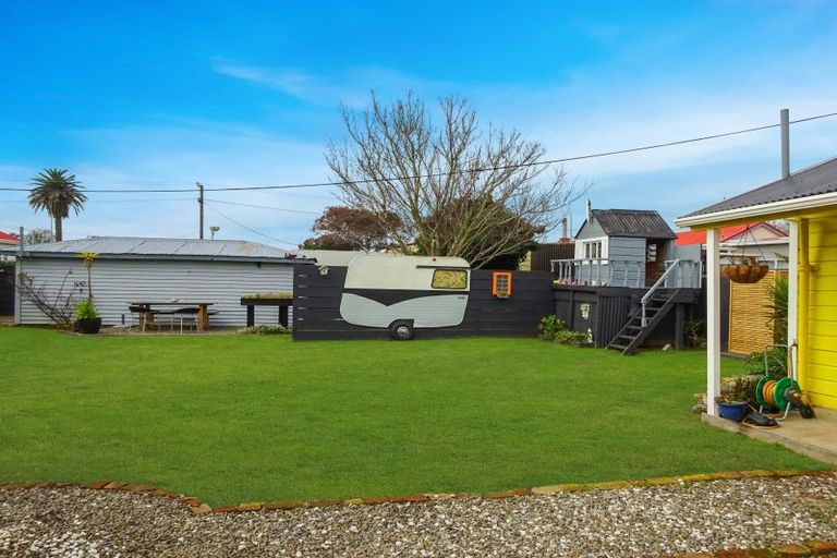 Photo of property in 36 Robinson Street, Foxton, 4814