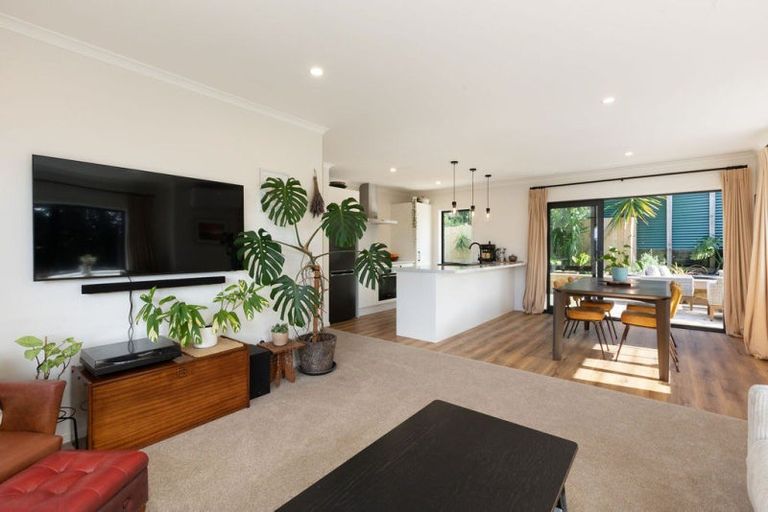 Photo of property in 14a Macmillan Street, Katikati, 3129