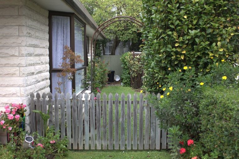 Photo of property in 52b Victoria Street, Rangiora, 7400