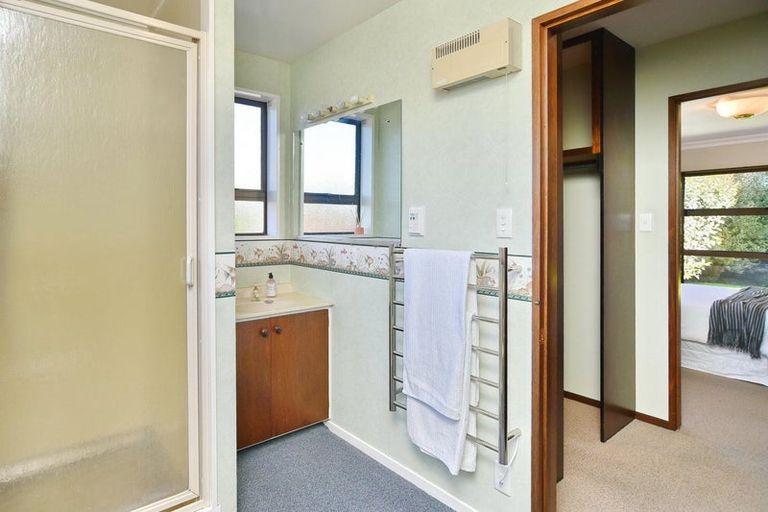 Photo of property in 2 Rex Place, Rangiora, 7400