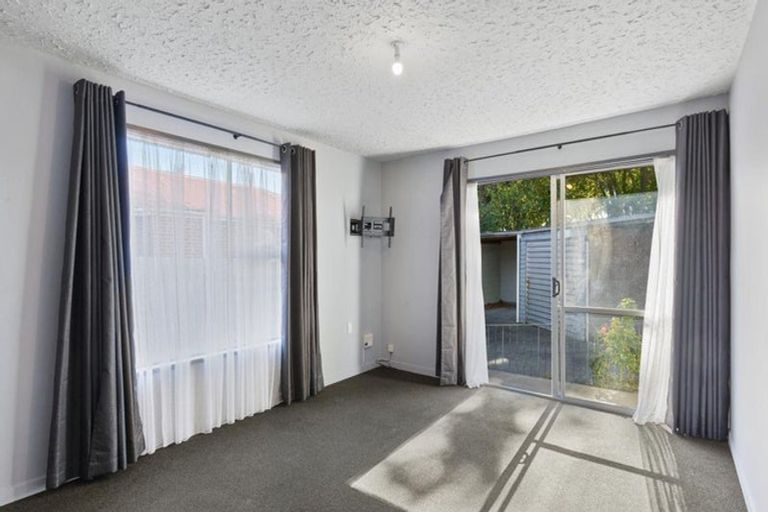 Photo of property in 4/581 Gloucester Street, Linwood, Christchurch, 8011