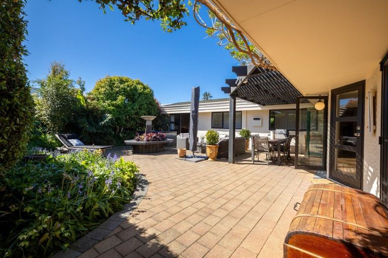 Photo of property in 2/96 Nile Street, Nelson, 7010