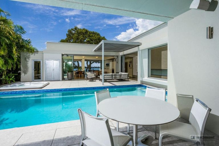 Photo of property in 15 Lake View Road, Takapuna, Auckland, 0622